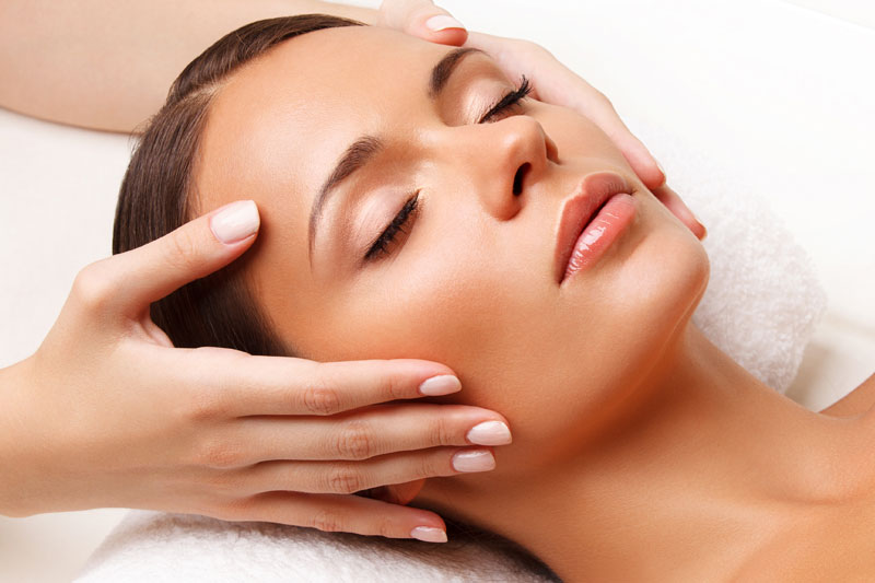 Gallery-Services-facial1.jpg